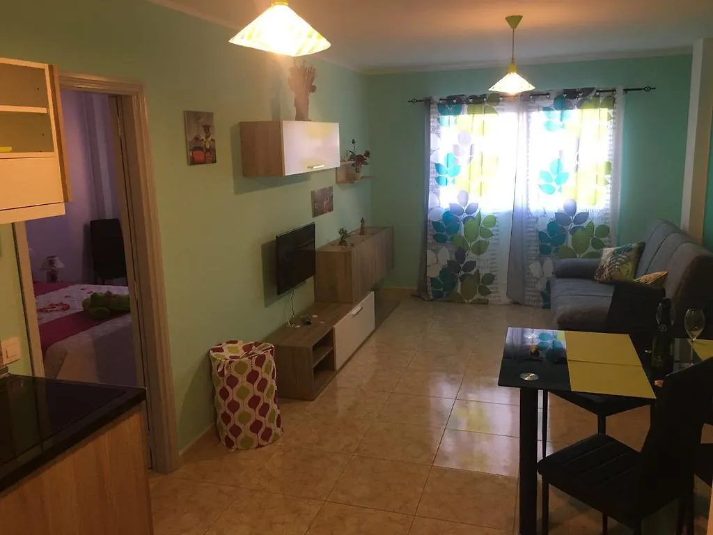 Brujula Company Apartment Corralejo Spain